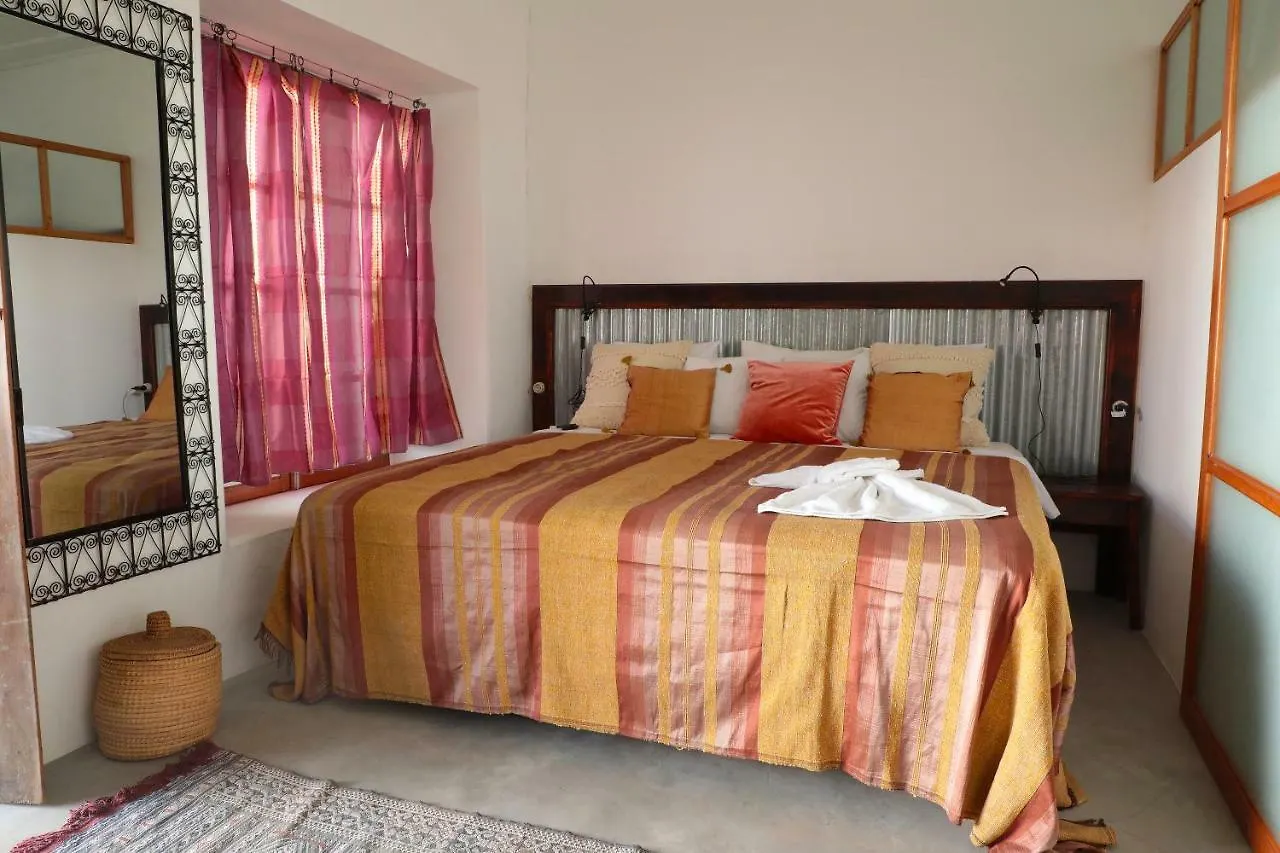 Gasthof Hotel Casa Colonial Koenig São Filipe