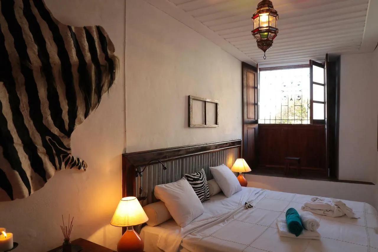 Отель Casa Colonial Koenig Сан-Филипи 2*,